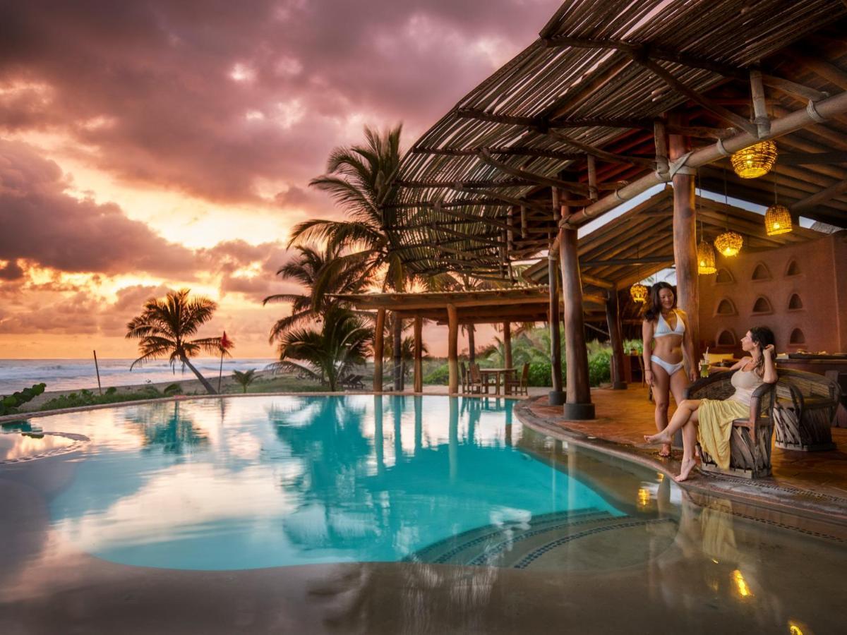 Playa Viva Hotel Juluchuca Buitenkant foto
